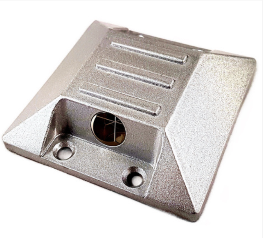 Cat-eye prism
